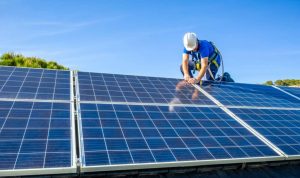 Installation et mise en production des panneaux solaires photovoltaïques à Saint-Martin-en-Haut